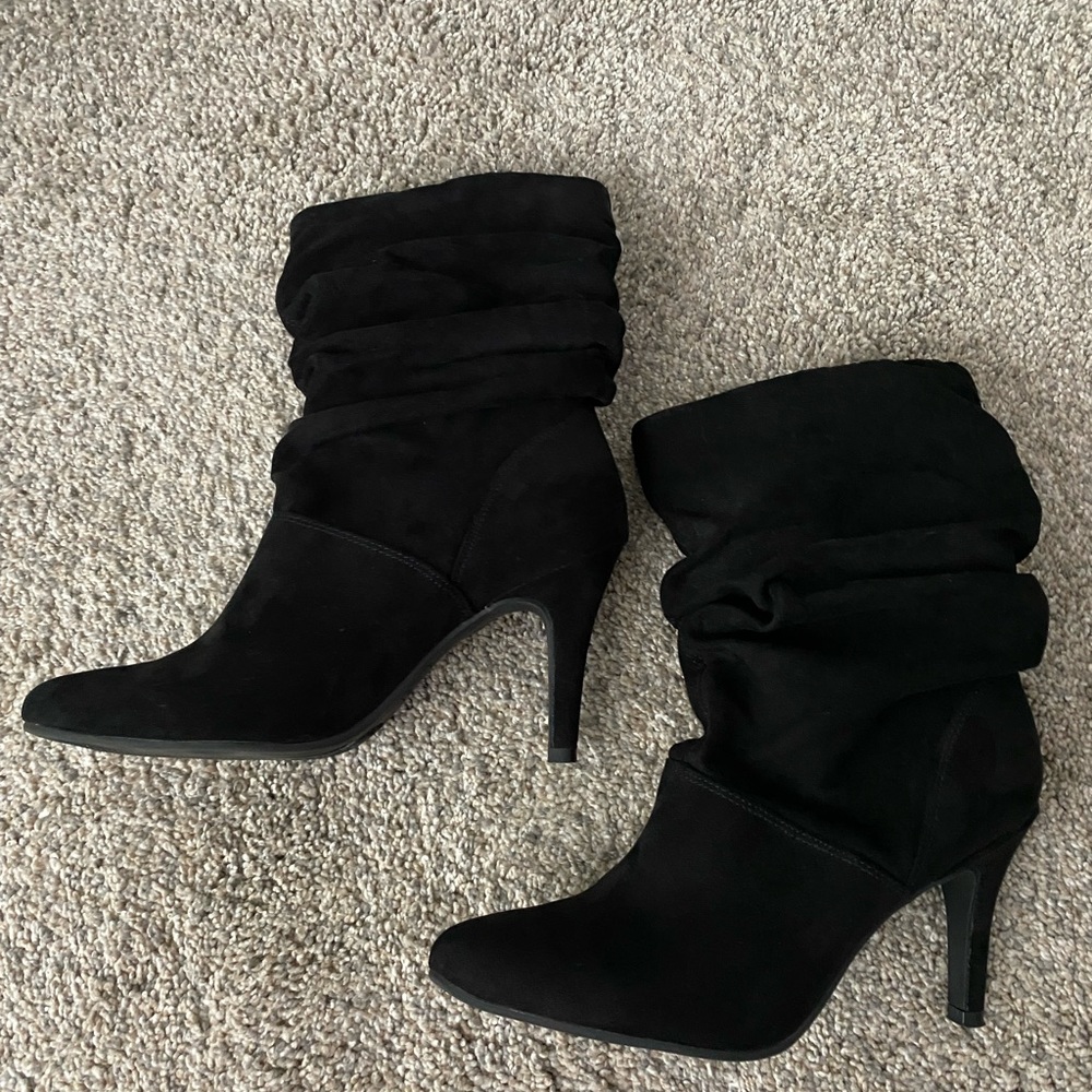 Black suede slouch boots